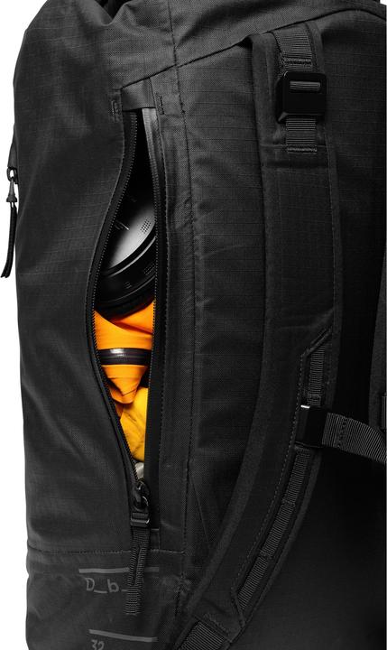 Immagine prodotto DB Sports Zaino Essential Rolltop -reppu, 32L, Nero Out (32 l)
