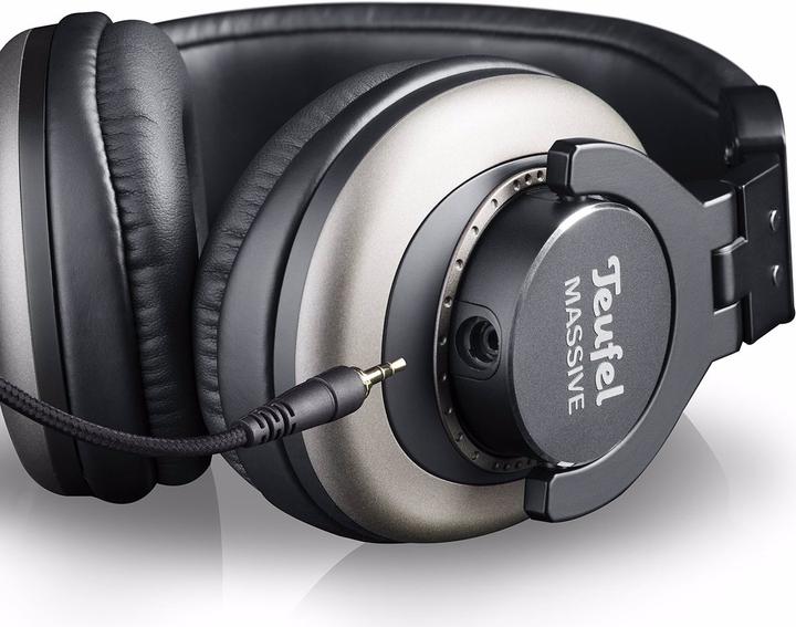 Actual product image Teufel Massive (No noise cancelling, Cable)