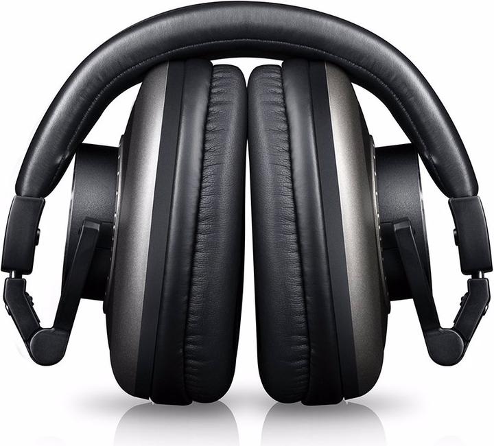 Actual product image Teufel Massive (No noise cancelling, Cable)