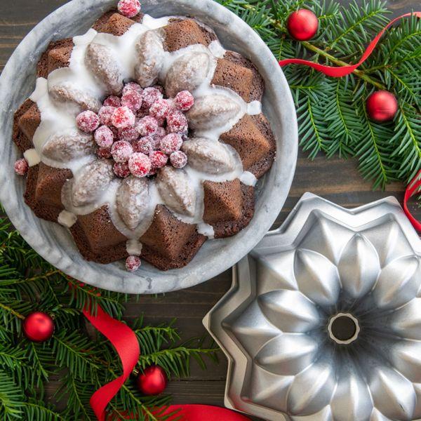 Image du produit Nordic Ware Vintage Star Bundt Pan (26.20 cm)