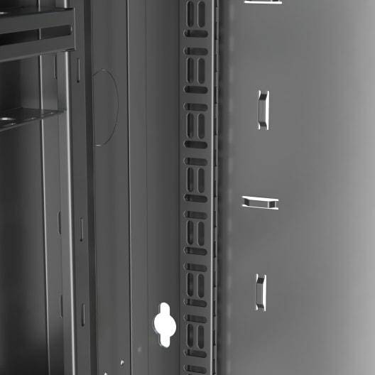 Actual product image Middle Atlantic SR Series Large Pivoting Rack - SR-40-28 (19 inch rack)