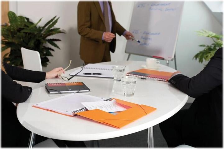 Actual product image Oxford Meetingbook (A4+, Lined, Soft cover)