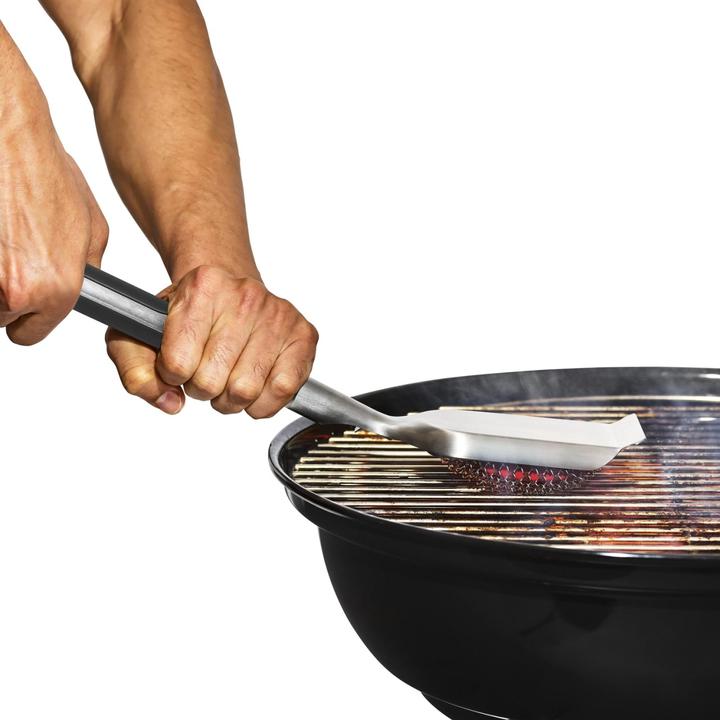 Actual product image OXO GG Grill Brush 51.3x7.8cm (51.30 cm)
