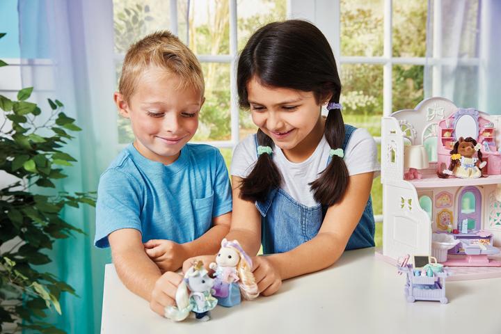 Actual product image Sylvanian Families Pony's Stylish Hair Salon