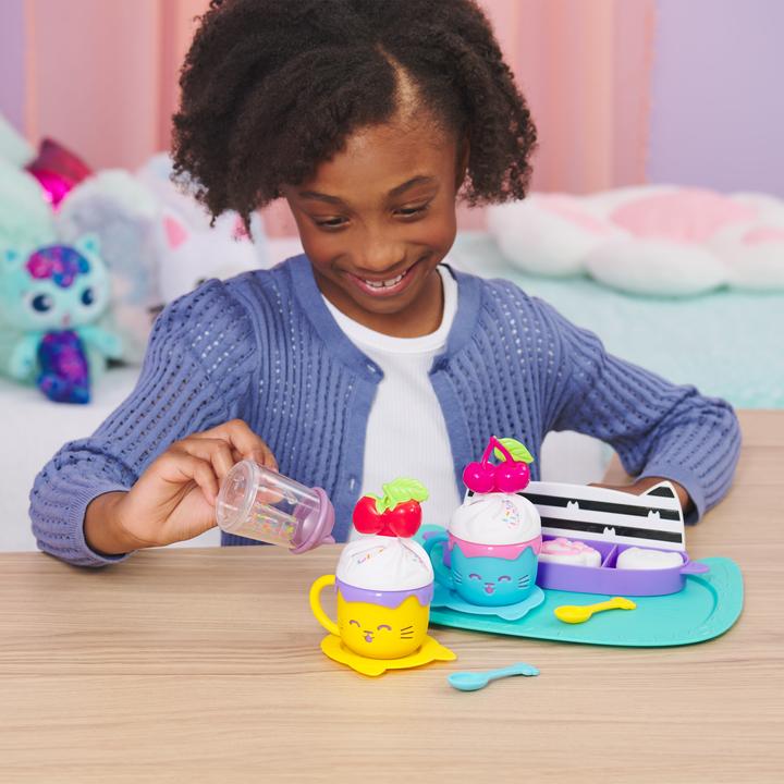 Actual product image Spin Master Gabby's Dollhouse - Sprinkle Time Hot Cocoa Set (6067216) (6067216)