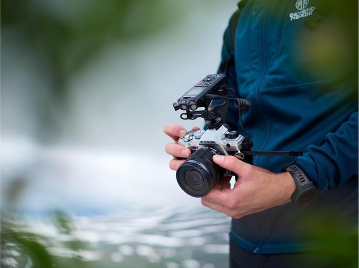 Image du produit OM System OM-5 (12 - 45 mm, 20.40 Mpx, 4/3)