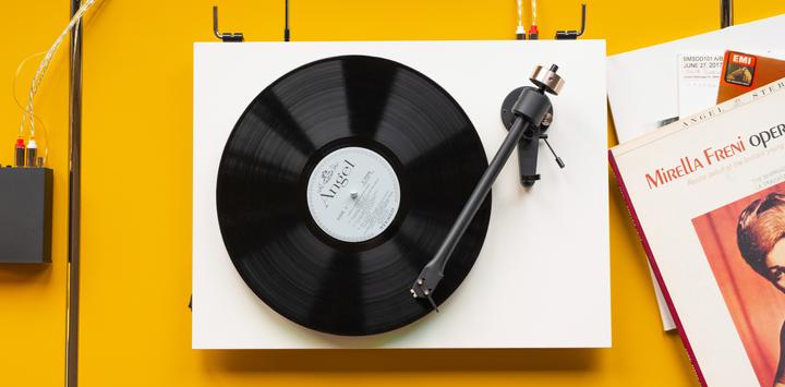 Actual product image Pro-Ject T2 Super Phono