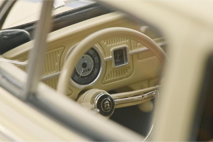Produktbild Schuco VW Käfer RALLYE weiss 1:12