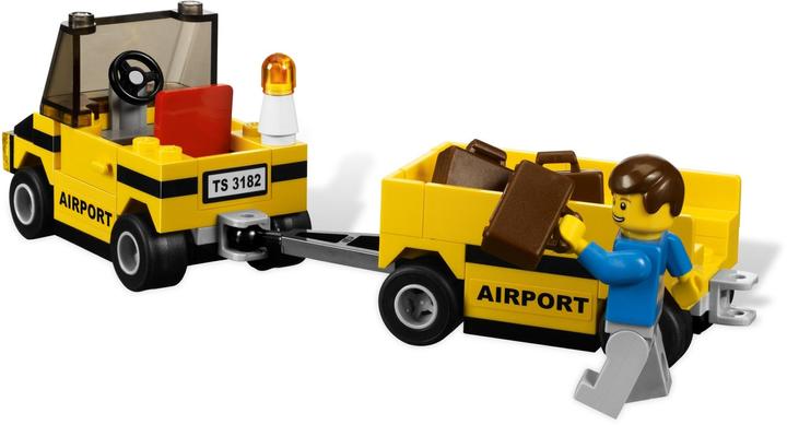 Actual product image LEGO Grosser Flughafen (3182, LEGO City)