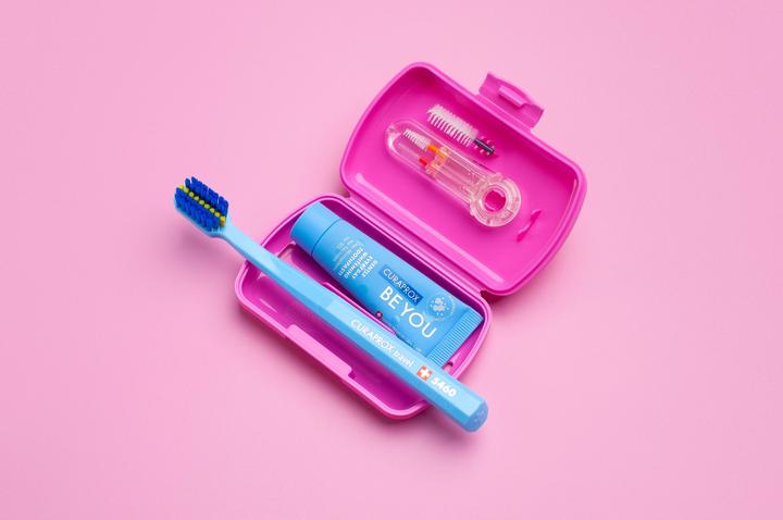 Image du produit Curaprox Kit de voyage Ortho rose (Souple, 1 x)