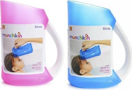 Actual product image Munchkin Shampoo rinse aid with soft edge