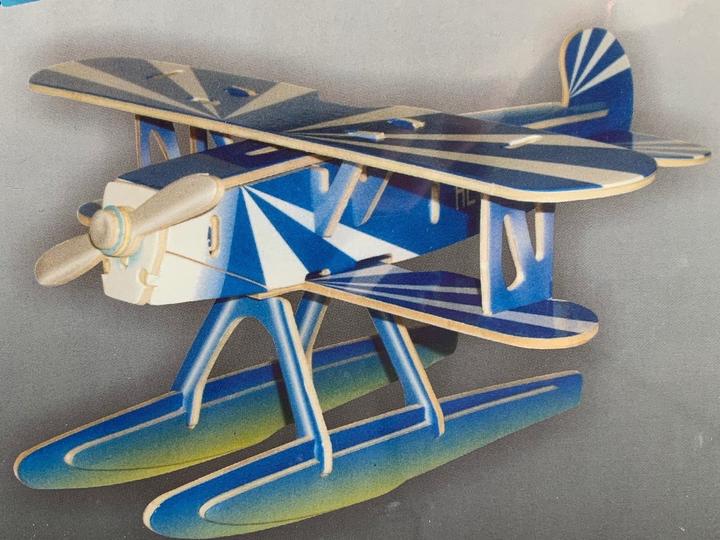 Produktbild Cover-Discount DIY Bastel-Set aus Holz Flugzeug Helicopter
