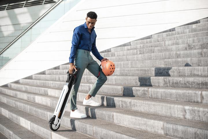Produktbild Segway-Ninebot T15E (20 km/h, 12 km, 250 W)