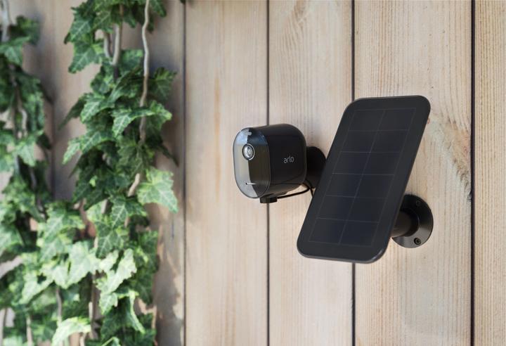 Immagine prodotto Arlo Stazione di ricarica solare per Ultra + Pro 3