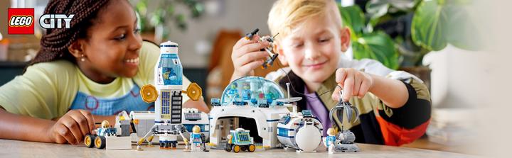 Actual product image LEGO Lunar Research Base (60350, LEGO City)