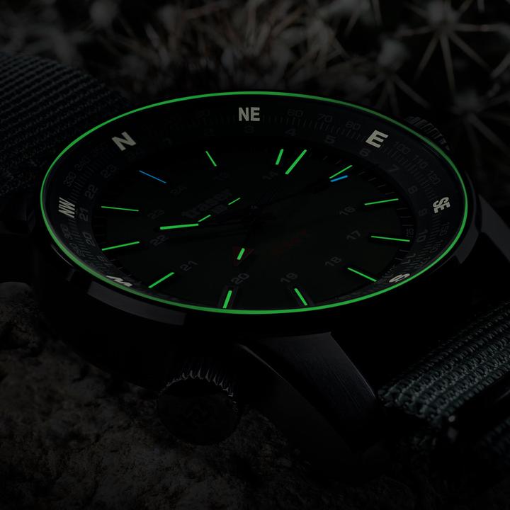 Actual product image Traser P68 Pathfinder GMT (Analogue wristwatch, 46 mm)
