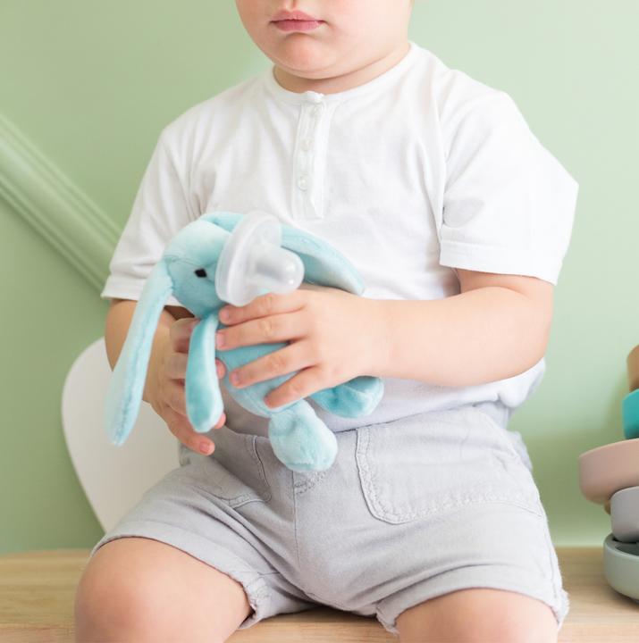 Produktbild Minikoioi SLEEP BUDDY Schlaf Kuscheltier mit Schnuller Braunbär Moi
