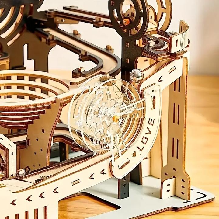 Image du produit The Toy Company 3D Holz Kugelbahn, Murmelbahn Puzzle aus Holz, batteriebetrieben