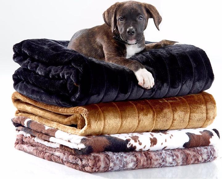 Actual product image Wilson Gabor Elegant woven fur blanket "Mink (150 x 210 cm)