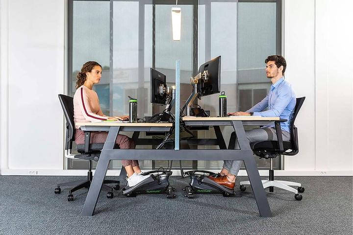 Actual product image Tunturi Cardio Fit D10 Ellipsentrainer Under Desk Bike