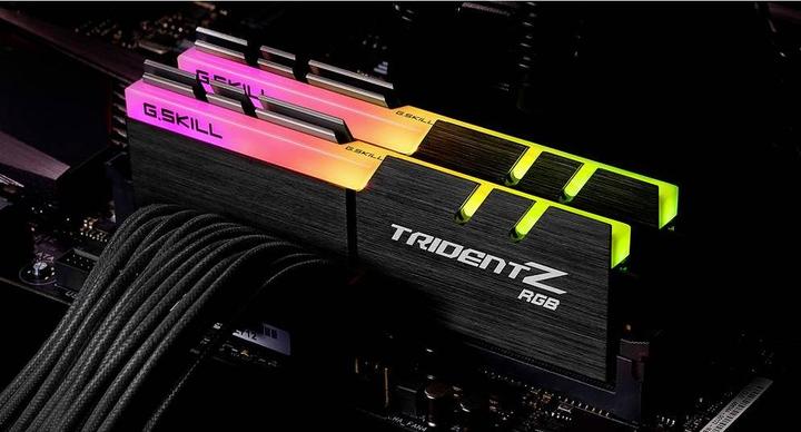 Image du produit G.Skill Trident Z RGB (2 x 16GB, 4000 MHz, RAM DDR4, DIMM)