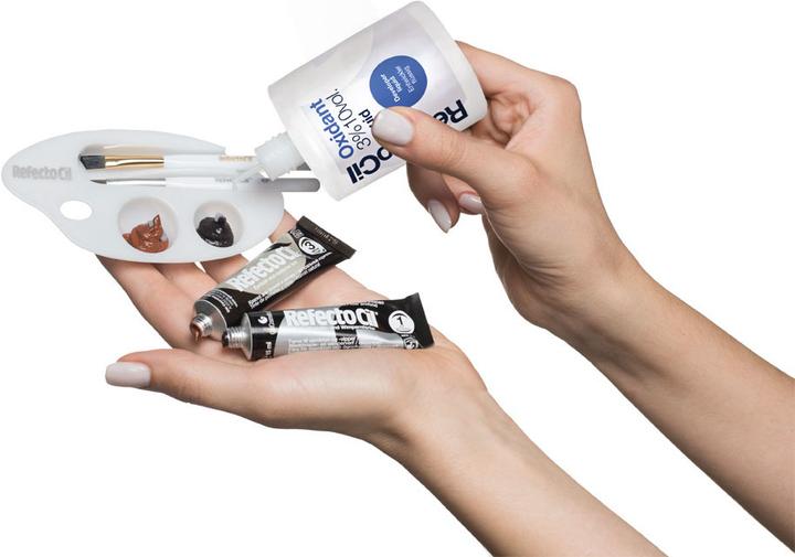 Actual product image Refectocil Oxidant