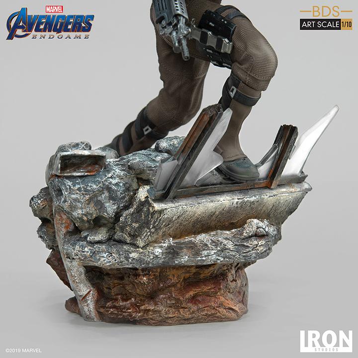 Actual product image Iron Studios Avengers Endgame "Winter Soldier" 1/10 Art Scale Statue