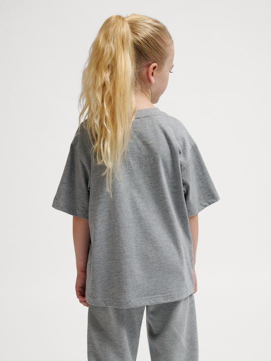 Image du produit hummel hmlJR LOOSE T-SHIRT S/S BEE (58, 59, 60, 62, 63, 64)