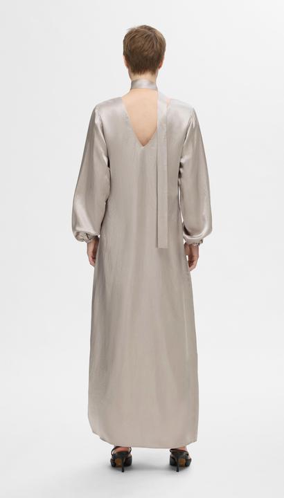 Immagine prodotto Selected Femme Maxi abito in raso (36)