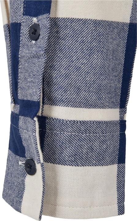 Actual product image Urban Classics Long Oversized Checked Shirt - 16632 (M)