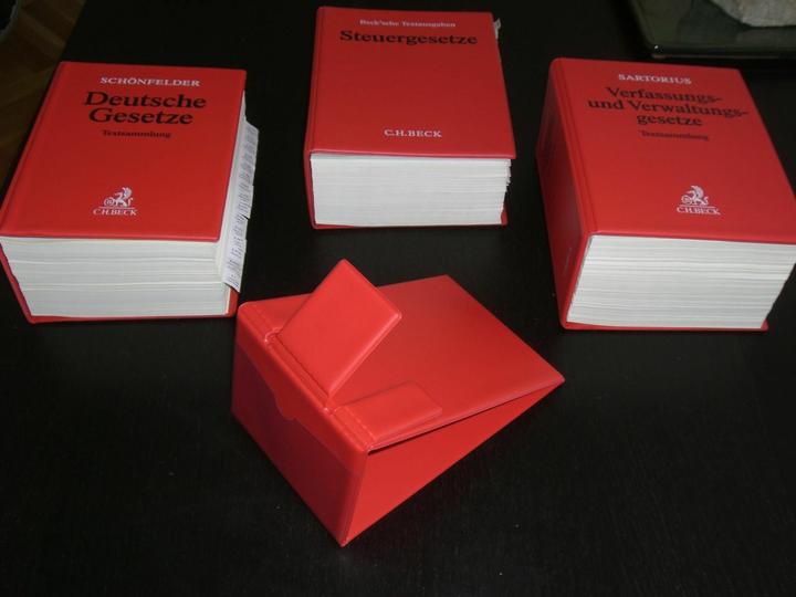 Actual product image Dürckheim reading stand RED