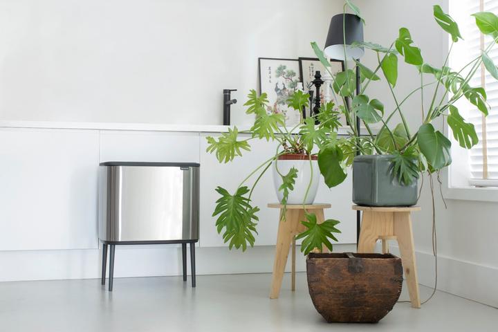 Actual product image Brabantia Waste bin for separation with button, silver (31 62 27) (34 l)