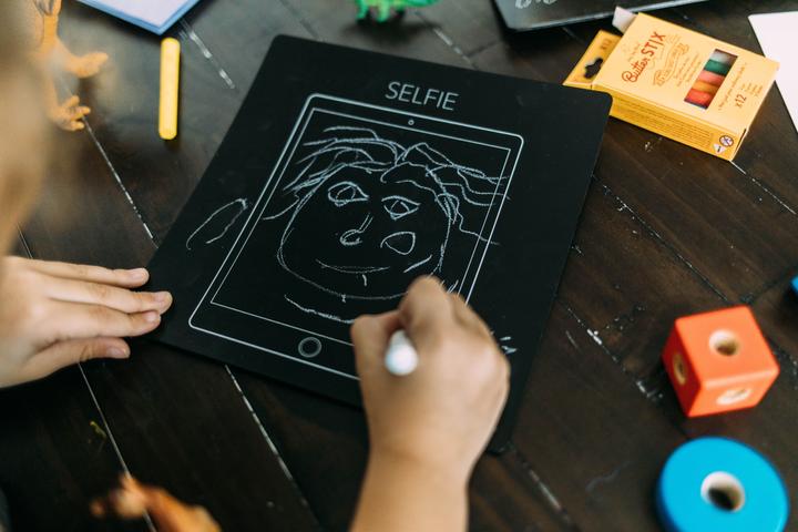 Immagine prodotto Jaq Jaq Bird Bored Board Set Selfie (Inglese)