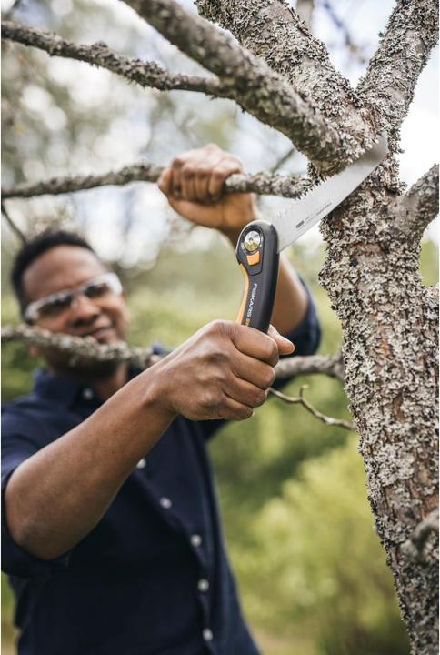 Actual product image Fiskars Plus Klappsäge SW68
