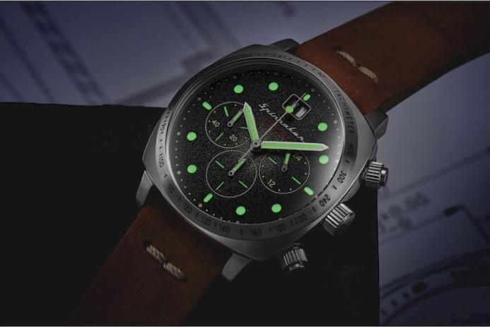 Actual product image Spinnaker SP-5068-01 Hull Chronograph 42mm 10ATM (Sports watch, 42 mm)