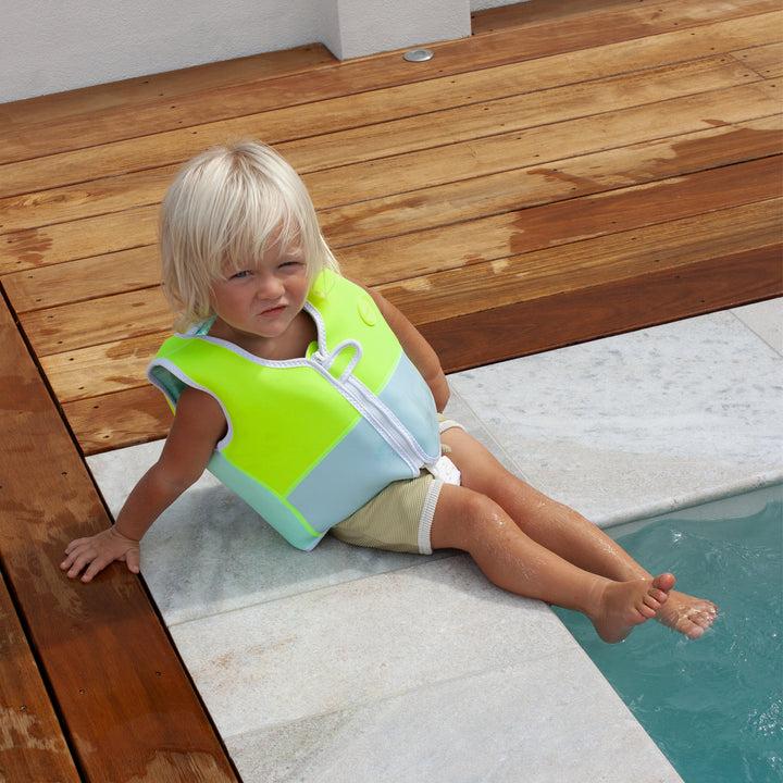 Actual product image Sunnylife Children's lifejacket 1-2 Salty the Shark (1, 2, up to 11 kg)