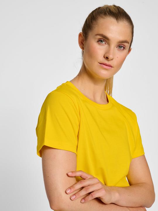 Actual product image hummel Red Heavy T-Shirt S/S Woman (XL)