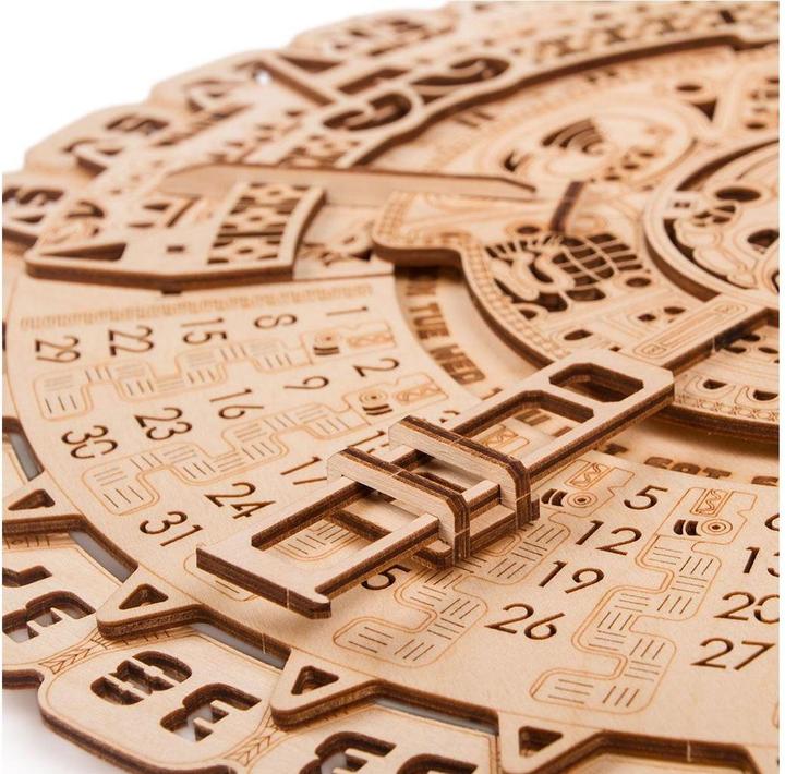 Produktbild Wood Trick Maya-Kalender - Holzbausatz