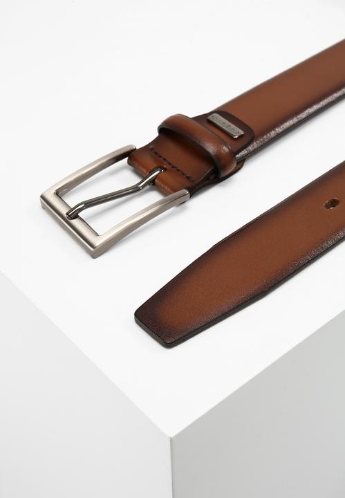 Immagine prodotto Bugatti Cintura in pelle (90)