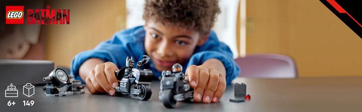 Produktbild LEGO Batman und Selina Kyle: Verfolgungsjagd auf dem Motorrad (76179, LEGO DC)