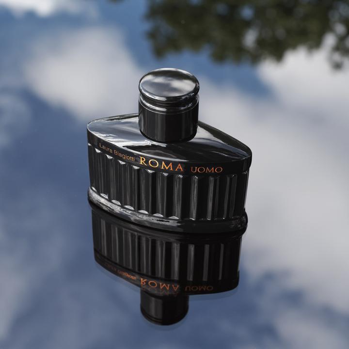 Produktbild Laura Biagiotti Roma - Uomo Nero Estremo Eau De Parfum Intense (Eau de Parfum, 125 ml)