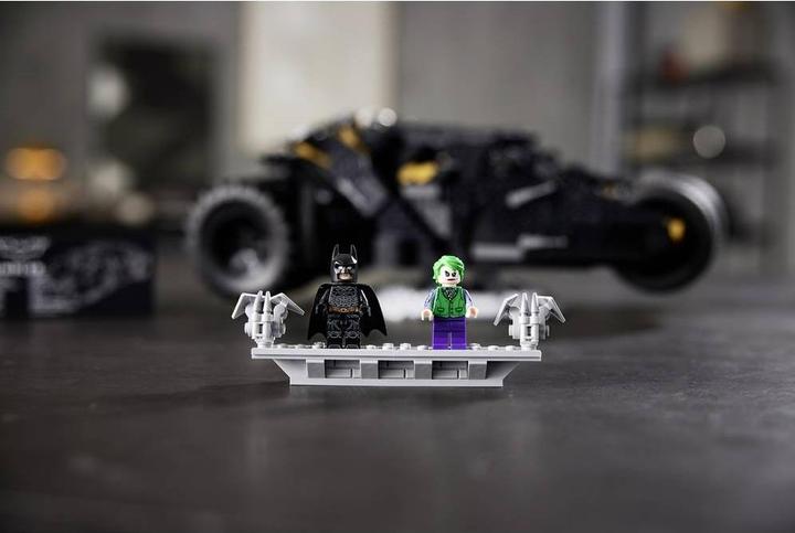Actual product image LEGO Batmobile Tumbler (76240, LEGO DC, LEGO Rare Sets)