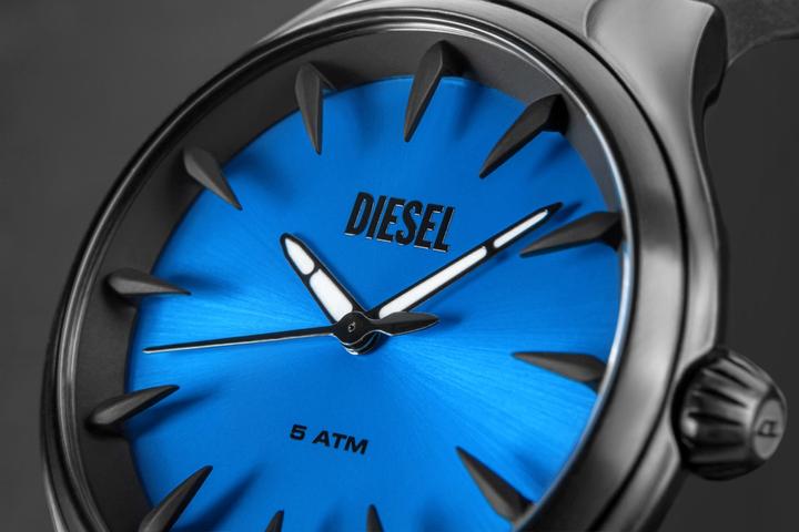 Actual product image Diesel Streamline (44 mm)