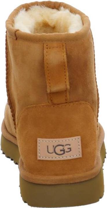 Actual product image Ugg Classic Mini II (39)