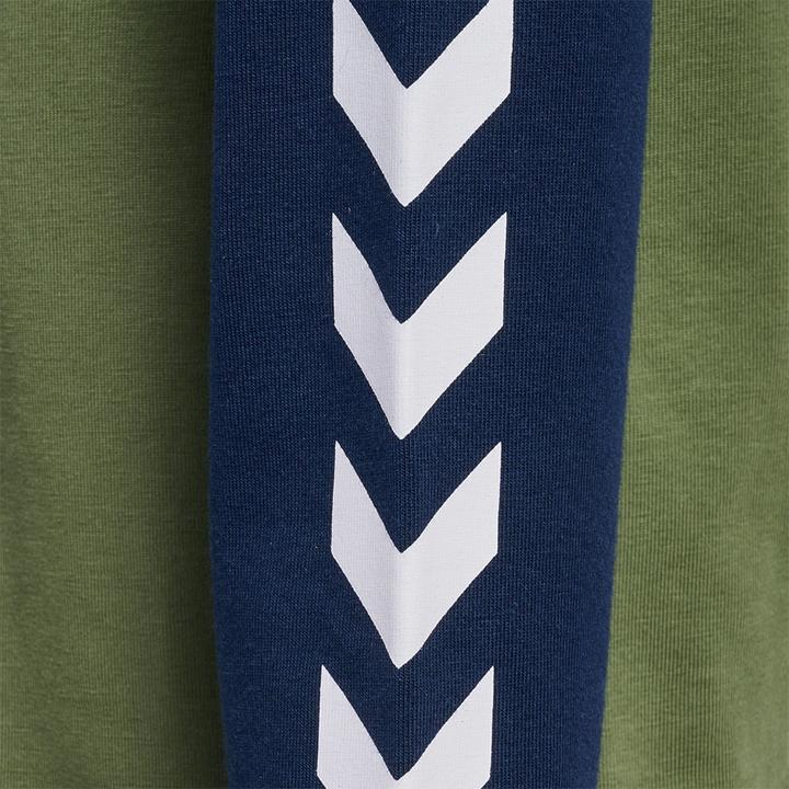 Actual product image hummel hmlBOYS T-SHIRT L/S (140)