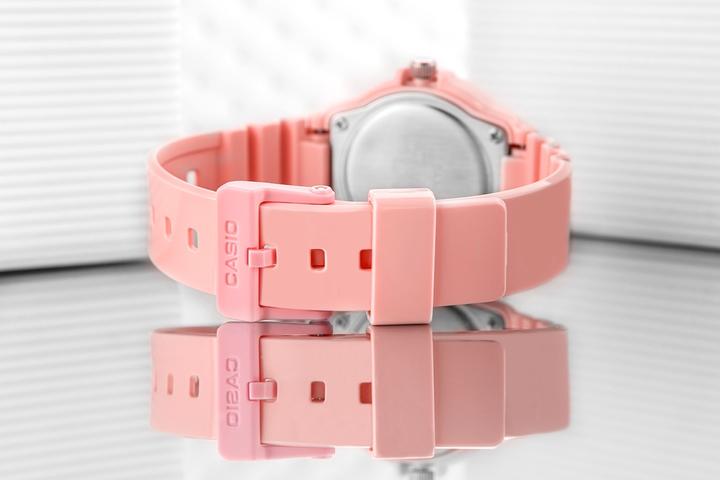 Actual product image Casio Collection (34 mm)