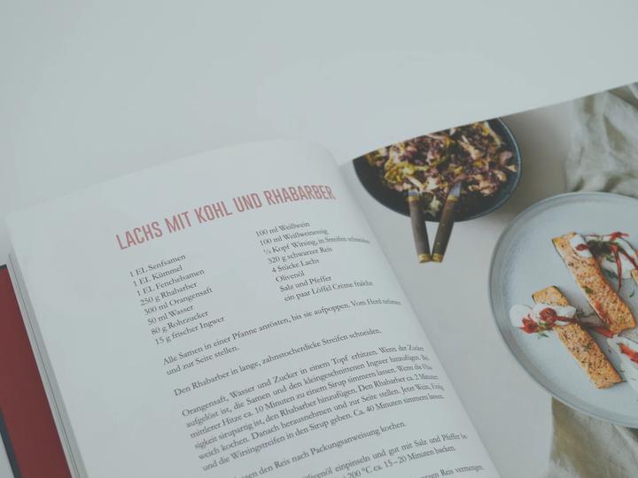 Produktbild Rhabarber - Raffinierte Rezepte für Süsses und Herzhaftes (Deutsch, Elke Adams, Sören Staun Petersen, 2020)