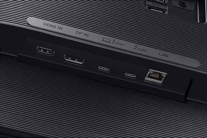 Actual product image Samsung F32TU870VU (3840 x 2160 Pixels, 32")