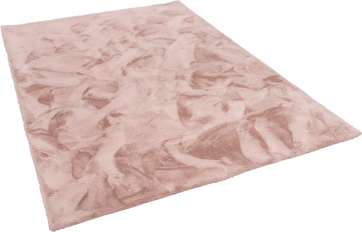 Dusky pink