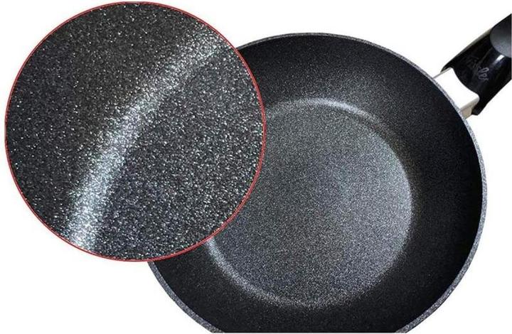 Image du produit Fissler Cenit poêle à induction 28 cm (28 cm, Casserole à manche, Aluminium)